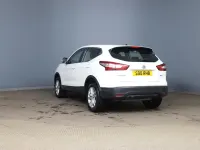 Used Nissan Qashqai Acenta 110 HP (80 kW) 2015 White SUV