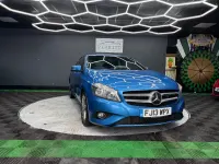 Used Mercedes A180 122 HP (89 kW) 2013 Blue Hatchback