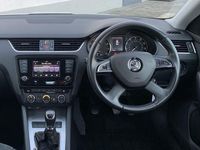 Used Skoda Octavia Elegance 140 HP (102 kW) 2013 Silver Hatchback