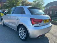 Usado Audi A1 Sportback Sport 105 CV (77 kW) 2013 Plateado Utilitario
