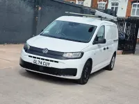 Usado VW Caddy 102 CV (75 kW) 2024 Blanco Monovolumen