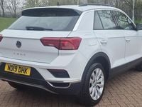 Used VW T-Roc SE 150 HP (110 kW) 2021 SUV