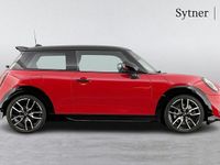 Usado Mini Cooper Hatch 113 kW (154 HP) 2025 Vermelho Citadino