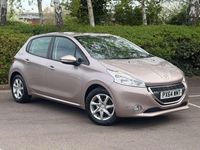 Used Peugeot 208 Active 82 HP (60 kW) 2014 Pink Hatchback