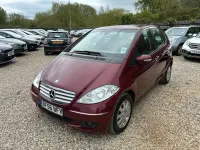 Begagnad Mercedes A180 Elegance 2006 Röd Halvkombi