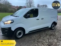 Usado Citroën Dispatch 2023 Blanco Monovolumen