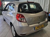 Used Renault Clio II 75 HP (55 kW) 2010 Silver Hatchback