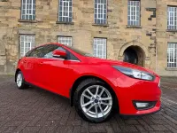 Gebraucht Ford Focus Zetec 2017 Rot Kleinwagen