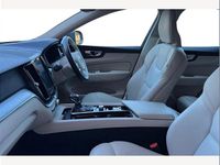 Usado Volvo XC60 Momentum 250 CV (183 kW) 2019 Gris SUV