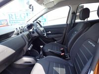 Used Dacia Duster Prestige 130 HP (95 kW) 2020 Orange SUV