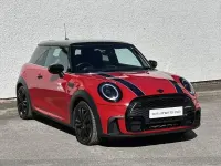 Używany Mini Cooper Hatch 134 KM (98 kW) 2023 Czerwony Hatchback