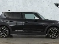 Used Mini Cooper Hatch 113 kW (154 HP) 2025 Black Hatchback