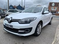 Used Renault Mégane IV Expression+ 110 HP (80 kW) 2016 White Hatchback