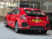 Used Honda Civic SE 2017 Red Hatchback