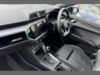 Używany Audi Q3 Black Edition 150 KM (110 kW) 2025 Czarny SUV