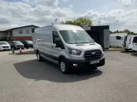 Usado Ford Transit Trend 197 kW (269 HP) 2022 Prateado Van
