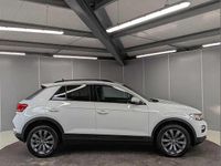 Used VW T-Roc SE 110 HP (80 kW) 2021 White SUV