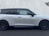 Used Mini Cooper SE Hatch 158 kW (215 HP) 2024 White Hatchback