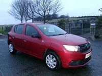 Used Dacia Sandero Essentiel 90 HP (66 kW) 2018 Red Hatchback