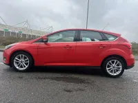Usado Ford Focus Zetec 2016 Vermelho Citadino