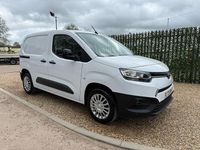 Used Toyota Proace 120 HP (88 kW) 2022 White MPV