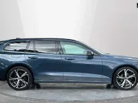 Used Volvo V60 Plus 194 HP (142 kW) 2025 Blue Estate