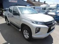 Used Mitsubishi L200 150 HP (110 kW) 2020 Silver Pickup
