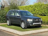 Usado Volvo XC90 SE Lux 200 HP (147 kW) 2013 Cinzento SUV