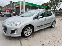 Usado Peugeot 308 92 CV (67 kW) 2013 Plateado Utilitario