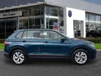 Used VW Tiguan Life 150 HP (110 kW) 2023 Blue SUV