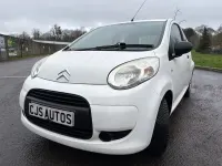 Used Citroën C1 68 HP (50 kW) 2009 White Hatchback