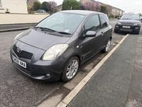Used Toyota Yaris SR 88 HP (64 kW) 2008 Grey Hatchback