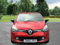 Used Renault Clio Dynamique 90 HP (66 kW) 2015 Red Hatchback