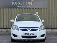 Used Vauxhall Zafira 115 HP (84 kW) 2012 White MPV