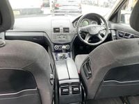 Used Mercedes C180 Executive 156 HP (114 kW) 2011 Black Sedan