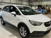 Used Vauxhall Crossland X S 110 HP (80 kW) 2019 White SUV