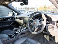 Used Porsche Cayenne 462 HP (339 kW) 2019 Blue SUV