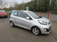 Used Kia Picanto 68 HP (50 kW) 2015 Silver Hatchback