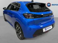 Second-hand Peugeot 208 Allure 101 CP (74 kW) 2025 Albastru Hatchback