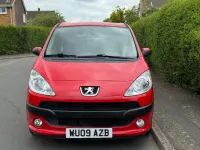 Used Peugeot 1007 2021 Red MPV