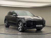 Used Porsche Cayenne 470 HP (345 kW) 2024 Black SUV
