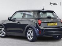 Usado Mini Cooper Hatch 154 CV (113 kW) 2024 Negro Utilitario