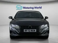Usado VW Arteon R-line 190 HP (139 kW) 2023 Cinzento Carrinha