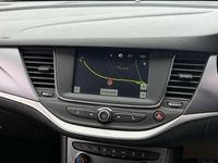 Second-hand Vauxhall Astra Business Edition 105 CP (77 kW) 2020 Gri Hatchback