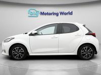 Used Toyota Yaris Hybrid Design 116 HP (85 kW) 2022 White Hatchback