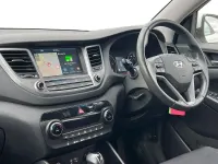Used Hyundai Tucson SE 141 HP (103 kW) 2018 White SUV