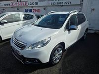 Begagnad Peugeot 2008 Allure 2015 Vit SUV