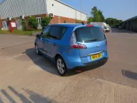 Used Renault Scénic Dynamique 2015 Blue MPV