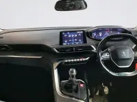 Used Peugeot 5008 Allure 130 HP (95 kW) 2019 Blue SUV
