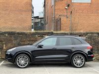 Usado Porsche Cayenne 2014 Preto SUV